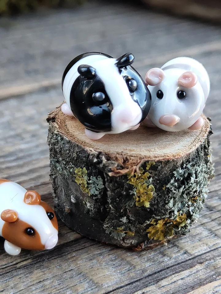 GUINEA PIG figurine GLASS figurines guinea pig gifts Pet guinea pig toy Glass guinea pig art miniature guinea pig Dollhouse Miniature animal