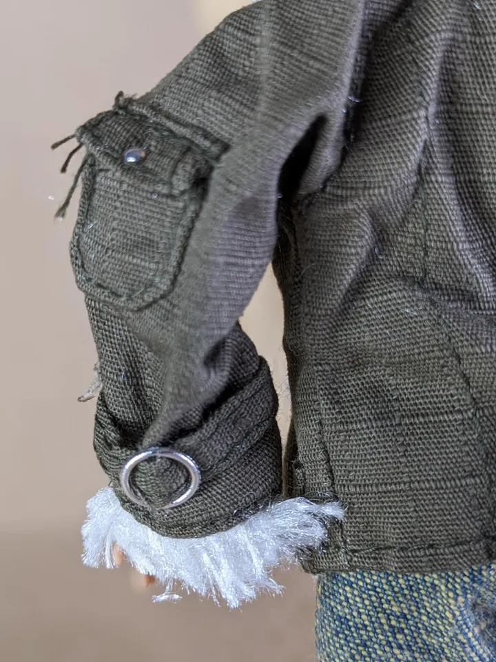 Khaki jacket for 10.5-inch female dolls (MH, EAH)