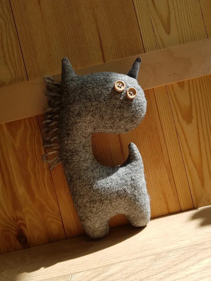 Stuffed Unicorn Sewing Pattern PDF, digital tutorial in english, rag doll diy