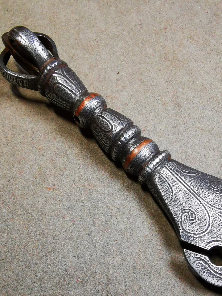 Gandhanra Tibetan Amulet Kila Dagger (Dorje Phurba),Dharma Ritual,Altar Tool,Made of Cold Iron inlaid with Copper