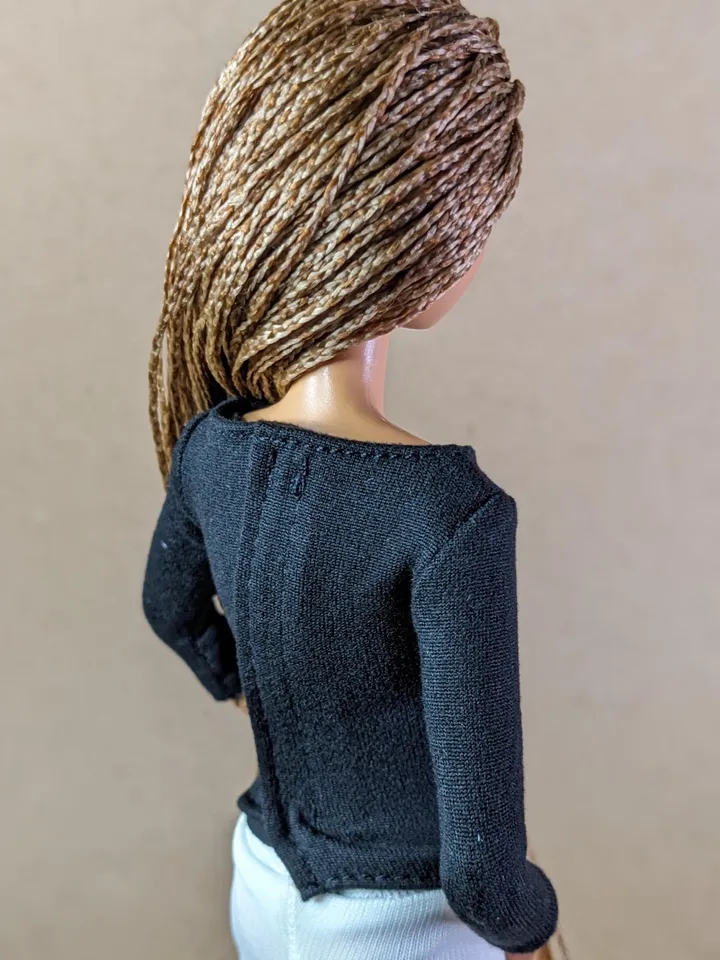 Black long-sleeve T-shirt for 1/6 scale fashion female dolls