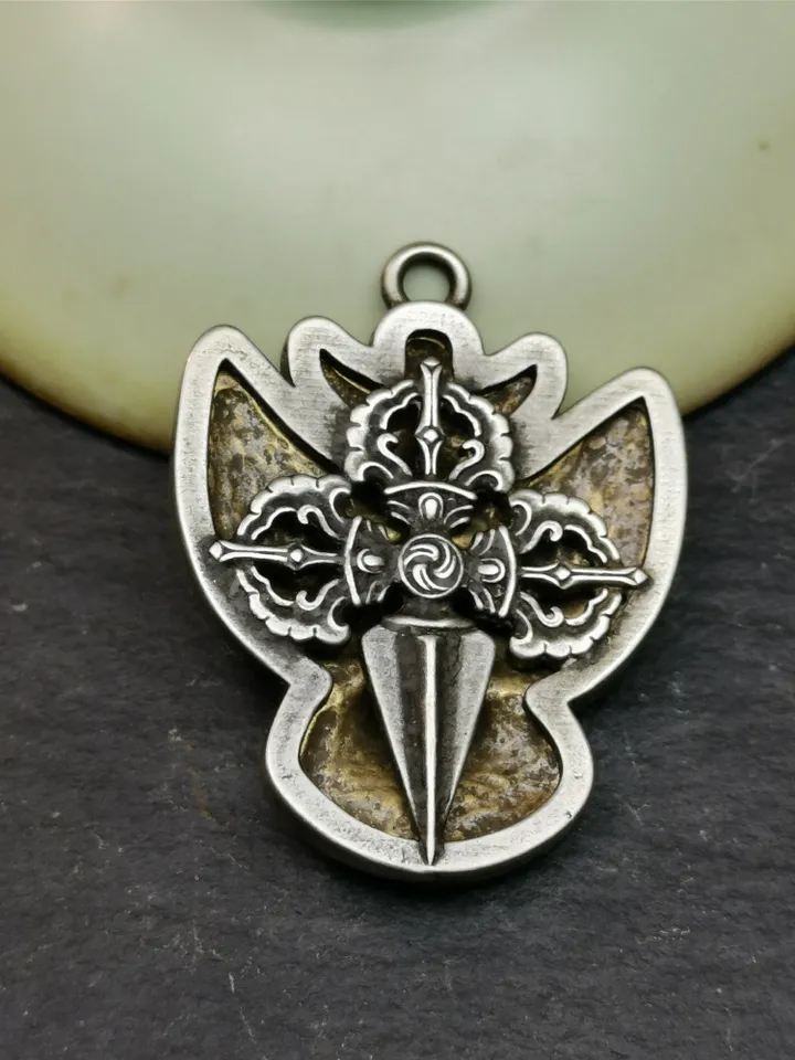 Gandhanra Handmade Tibetan Buddhist Amulet,Garuda of Pendant,Inlaid with Vajra,1.57&quot; × 1.22&quot;