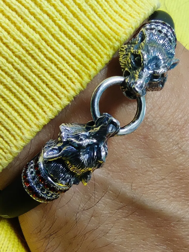 Totem Bracelet Wolves