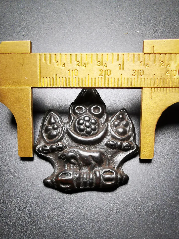Gandhanra Antique Tibetan Buddhist Protective Amulet Pendant,Mani Jewel/Wish-Fulfilling Cintamani Badge, Nubro,50 Years Old