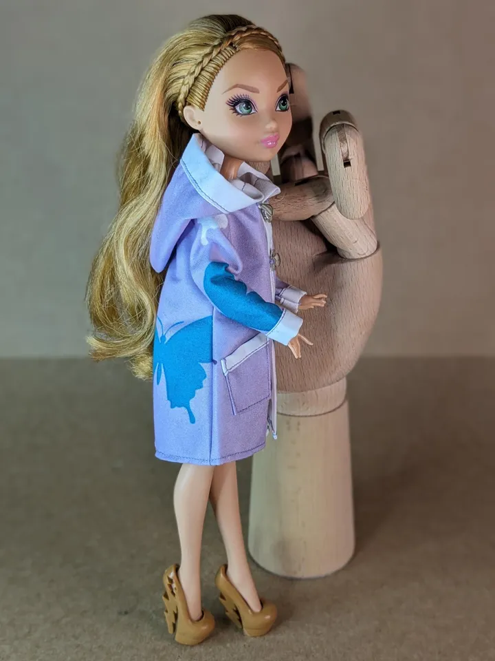 Handmade purple & white raincoat for 10.5-inch female dolls (MH, EAH)