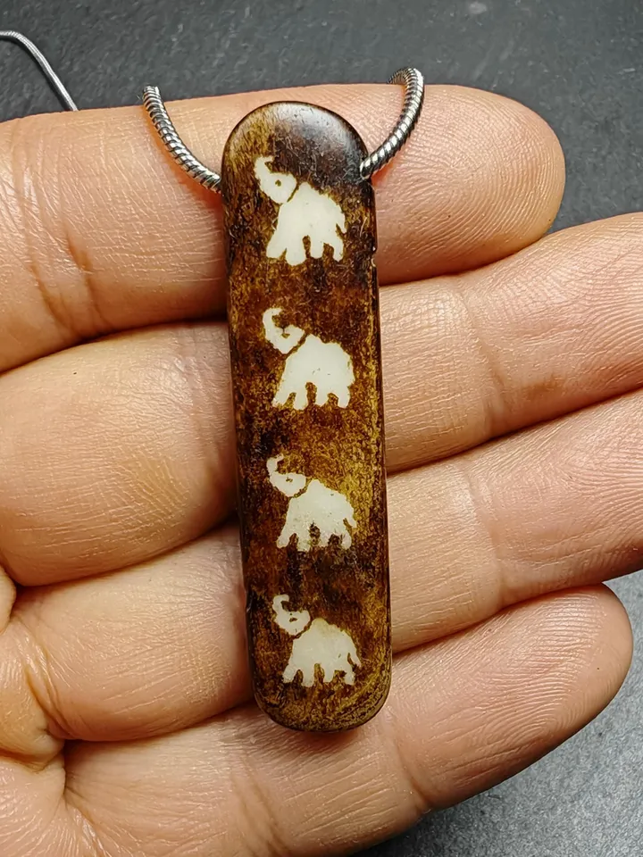 Mysterious Yak Bone Elephant Charm,Gandhanra Tibetan Buddhist Amulet Necklace,50 Years Old,51 × 12mm
