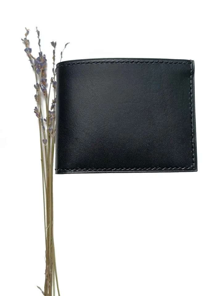 Pattern of a leather bifold wallet with coin pocket in PDF format with a step of 4 mm. & video TUTORIAL