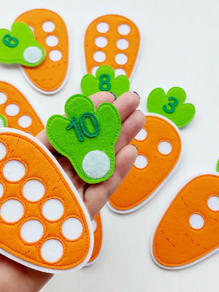 Felt didactic aid "Carrot counting"