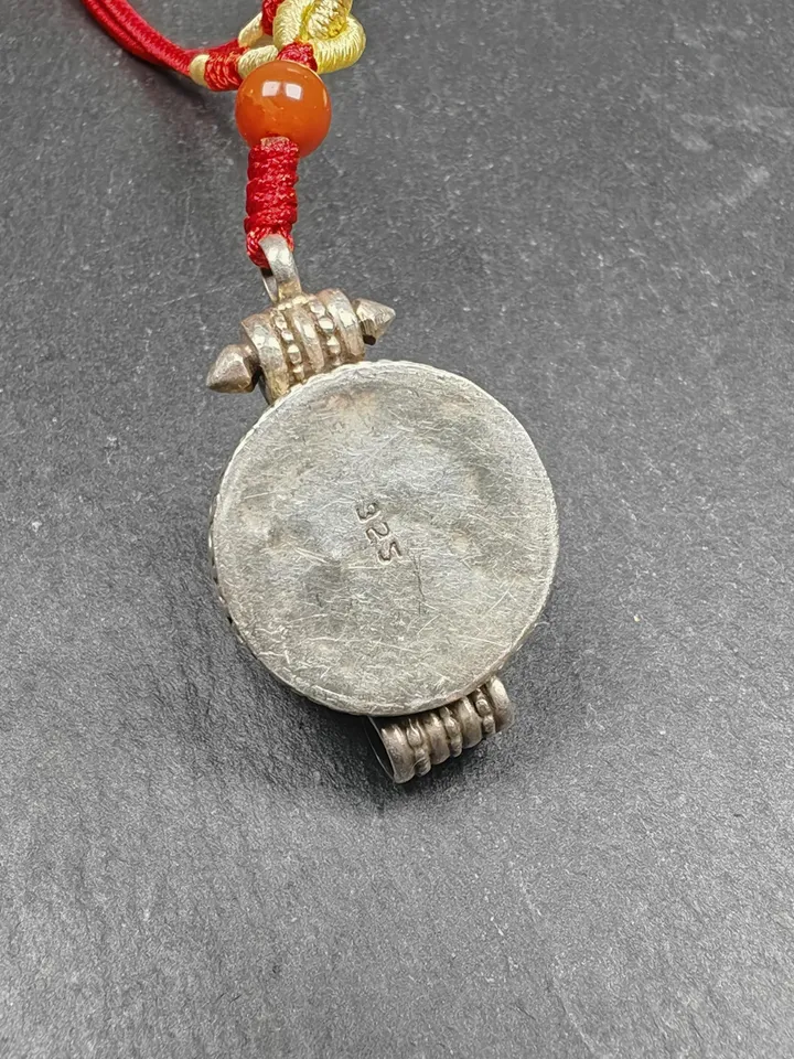 Gandhanra Handmade Gau Ghau Shrine, Round Tibetan Buddhist Altar Amulet Pendant,Unique Fotobox,Made of Coral and Silver