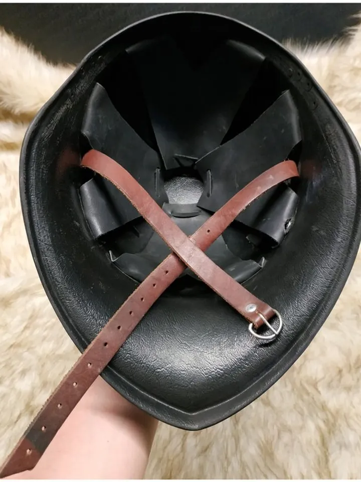 Witcher - inspired - larp armor - Nilfgaardian helmet - nilfgaard helmet - ciri