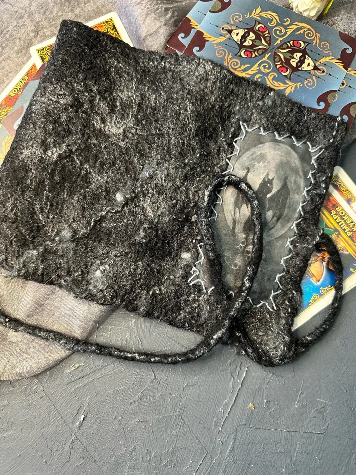 Tarot bag Black cat and Skull