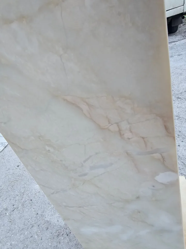 White and cream Marble side table,plinth italian marble 100% handmade, cube marble, calacatta plinth