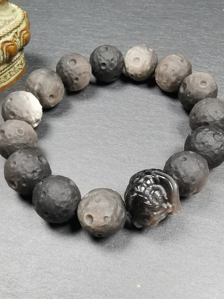 Gandhanra Old Tibetan Obsidian Wrist Mala, 0.6" Gradient Moon Ball Prayer Beads Bracelet,8 inches Circumference