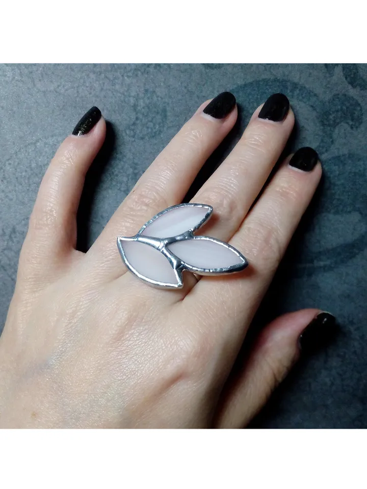 Glass spike ring, Floral ring, Stained glass ring, botanical ring, Leaf branch ring, Elven ring