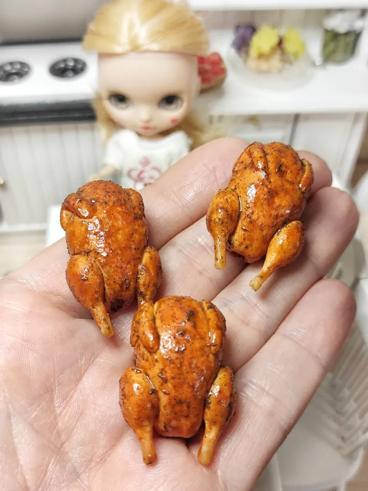 Realistic meat dish for dolls and dollhouses - turkey for dolls - miniature food - food for dolls - mini food - turkey
