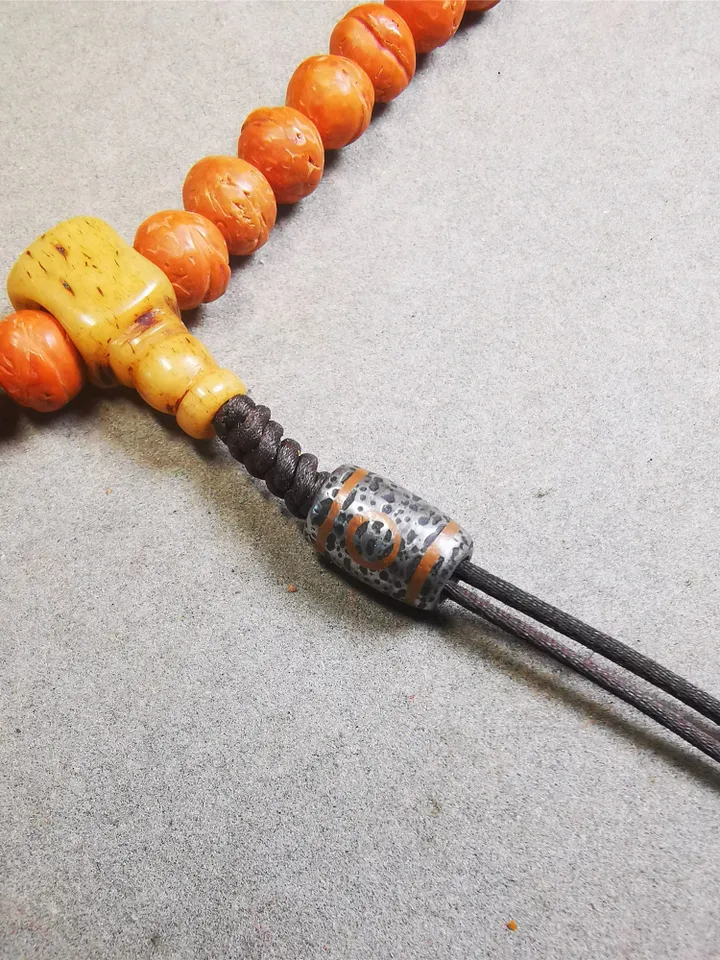 Gandhanra Handmade Tibetan Mala Spacer Beads,Cold Iron 3 Eyes Dzi Marker Beads for Prayer Beads Necklace Accessories,0.3" × 0.47"
