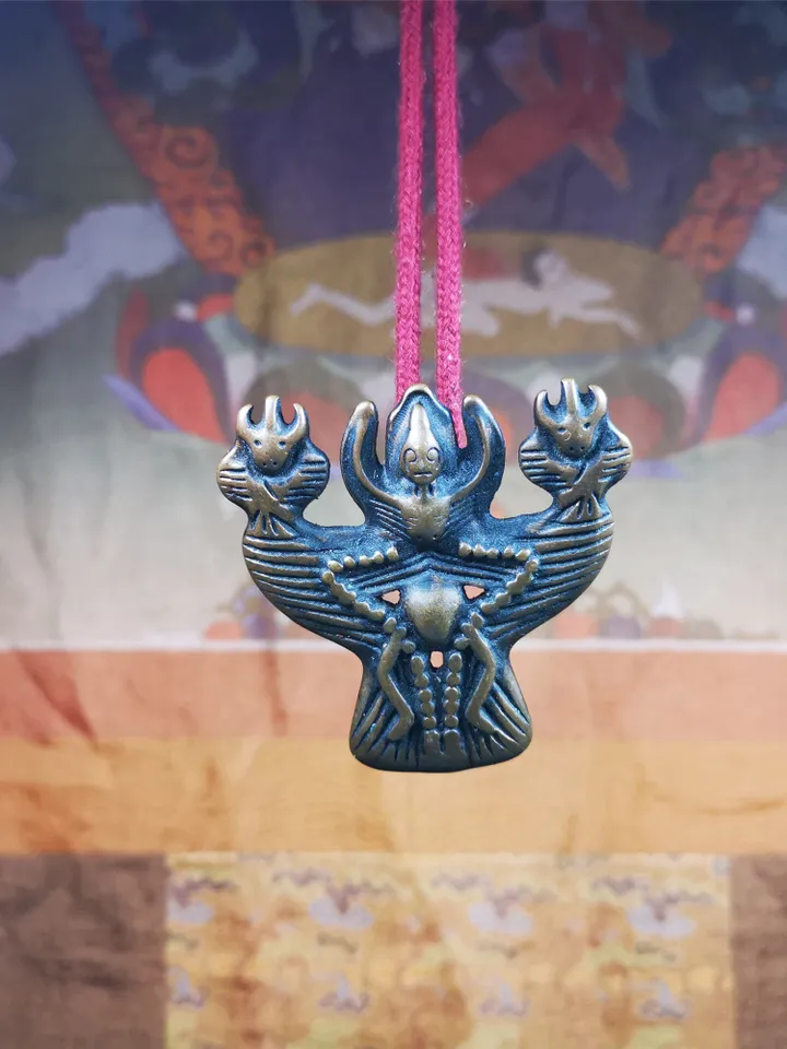 Gandhanra Antique Tibetan Buddhist Amulet,Garuda,Garula,Suparna,Golden-winged Bird Pendant,Made of Bronze,80 Years Old - 2.24"