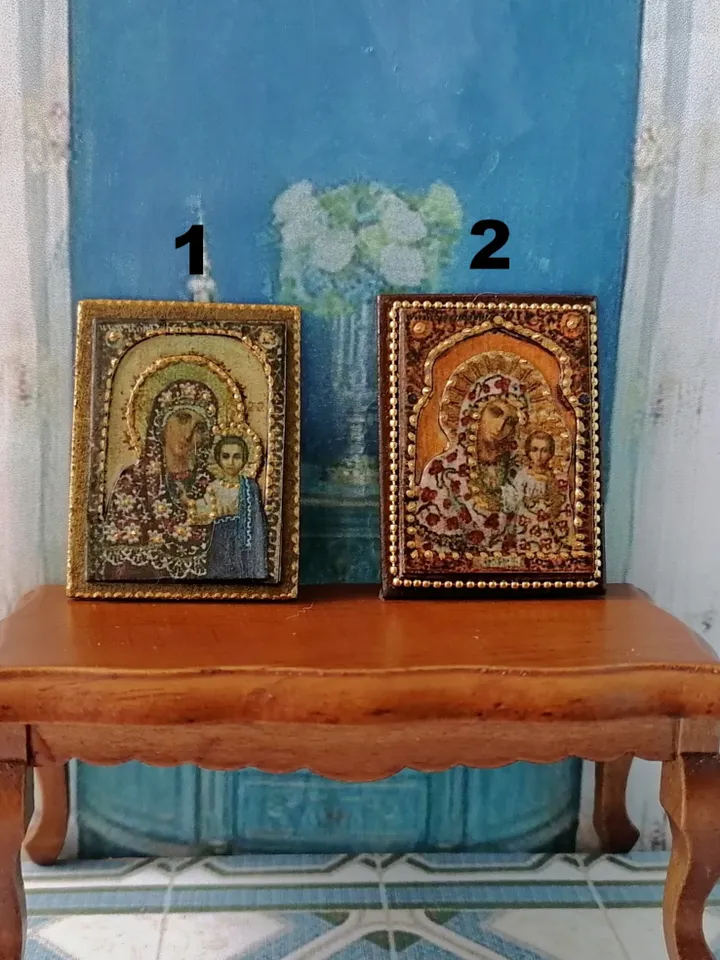 Miniature icon. Christmas icon.1:12 scale.Dollhouse miniature. Christmas. 1:12.Handmade.