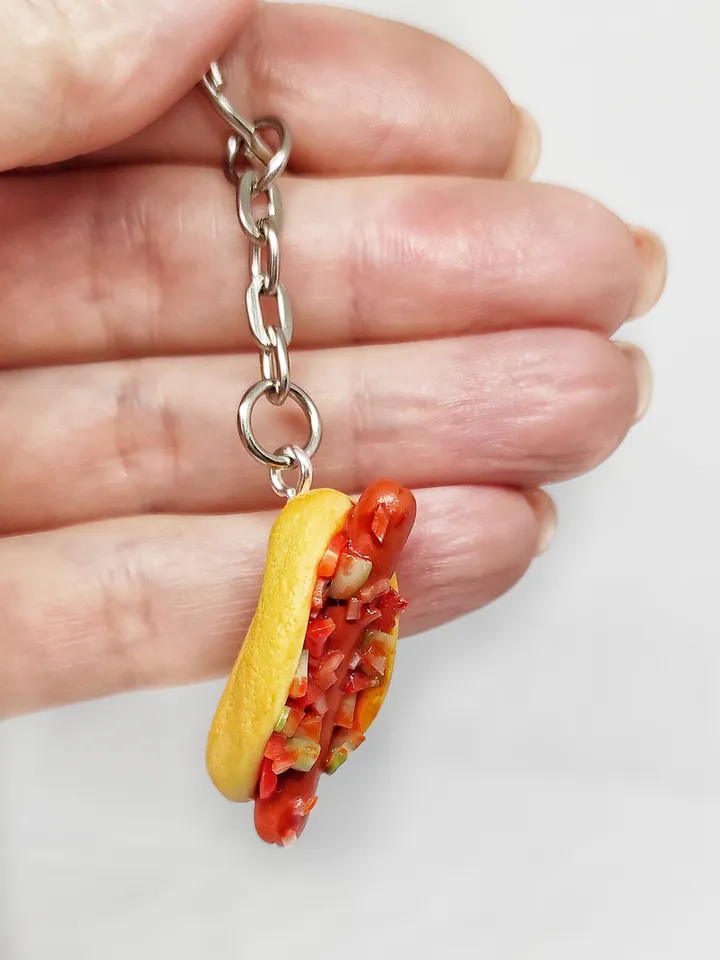 Realistic hot dog on keychain, food keychain, gift idea, fast food on keychain, bag accessory, keychain with decor