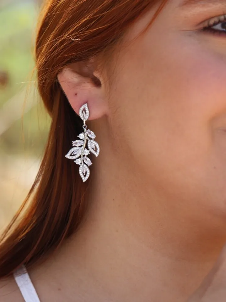 Swarovski Crystal Wedding Earrings, Silver Chandelier Earrings, Long Statement Earrings, Floral Bridal Earrings, Flower Wedding Earrings