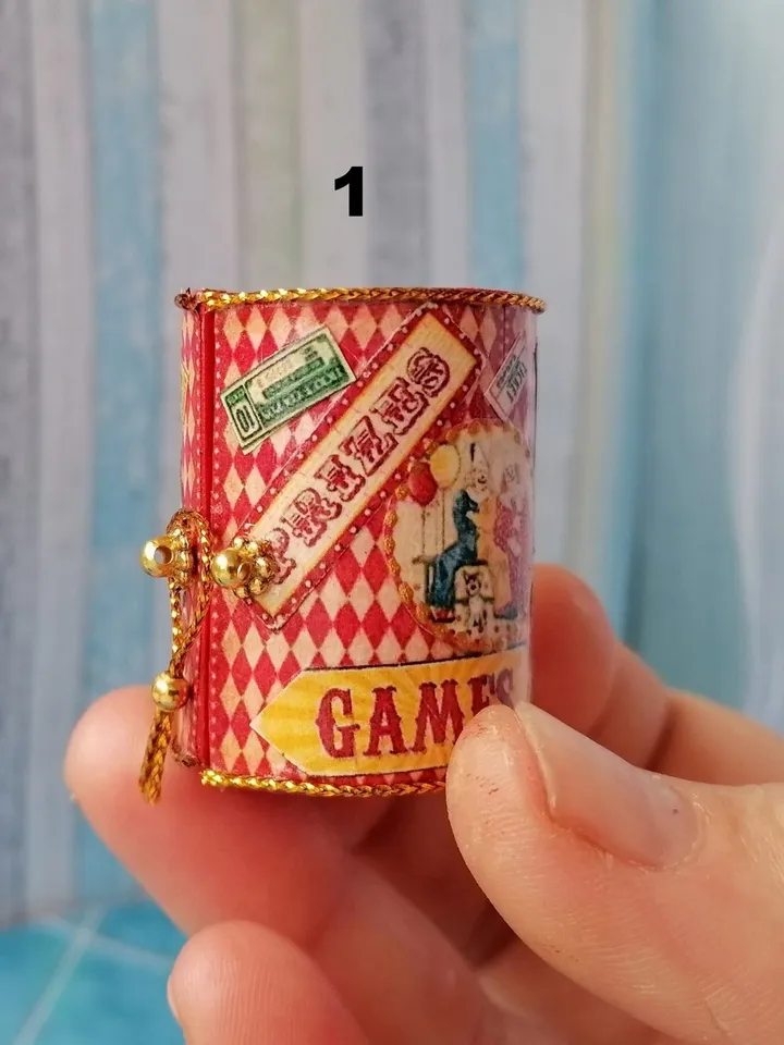 Circus for the dollhouse. Miniature circus. 1:12. Dollhouse miniature.