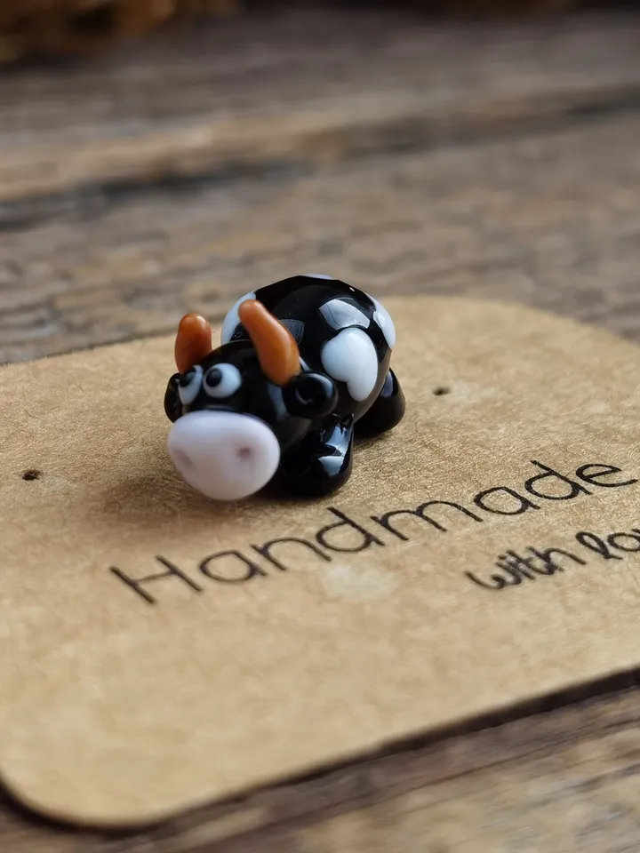 GLASS FIGURINES Cow figurine Glass cow Miniature cow tiny cow Tiny glass animals Farm animals Terrarium figurines Dollhouse miniature Blown