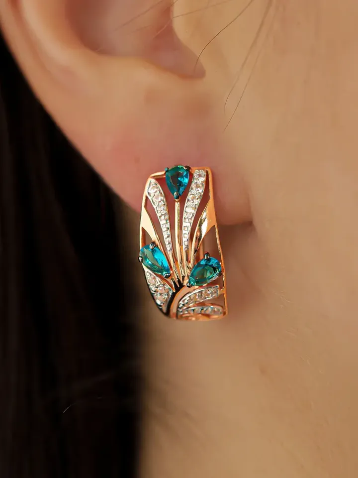 Earrings Silver gold plated 925 assay value with topaz
