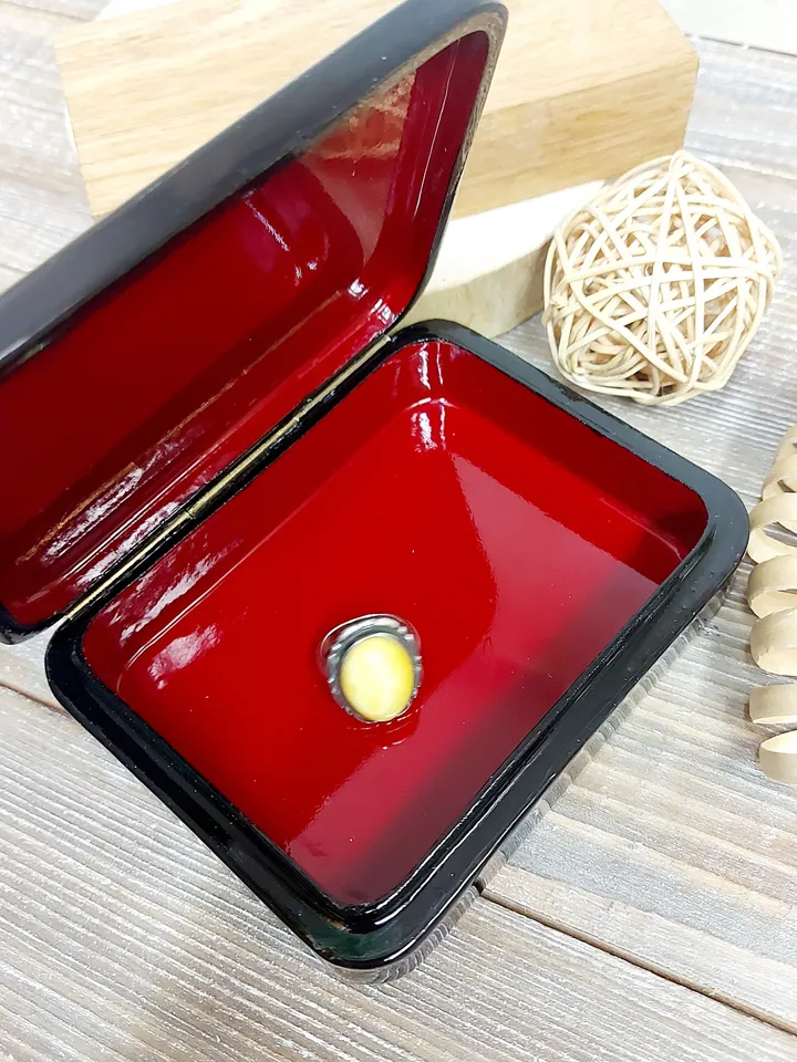 Art gift box Lacquer Box"Siamese cat on the mat" Hand-painted miniature painting jewelry box Mother of pearl Papier-mache Christmas art gift