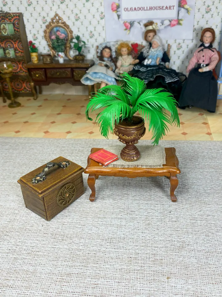 Palm tree in a brown-golden flowerpot. Dollhouse miniature. Handmade. 1:12.