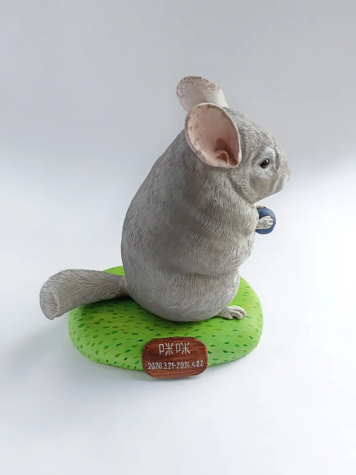 Big Custom chinchilla sculpture