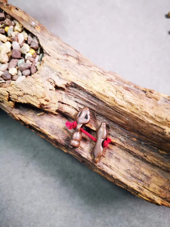Gandhanra Handmade Tibetan Amulet Pendant,Mini Vajra and Dorje Bell, Mala Marker Bead Accessories, Made of Red Copper