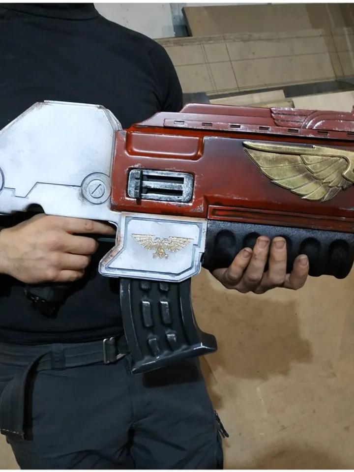 Bolter - pistol - bolt pistol - paintball gun - decorated - Warhammer 40K - insp