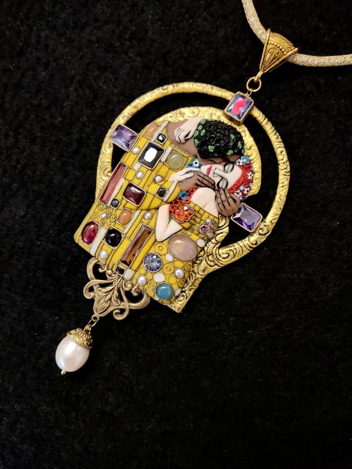 Made to order. Necklace Klimt Kiss, art nouveau necklace, unusual necklace, gold necklace