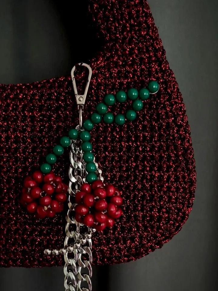 Beaded Cherry Keychain with Metal Chain – Stylish Bag or Key Accessory
