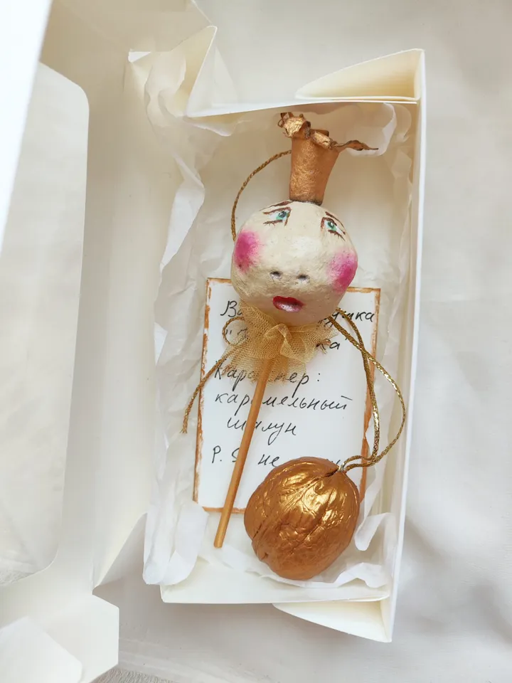 Vintage Style Ornament.Candy