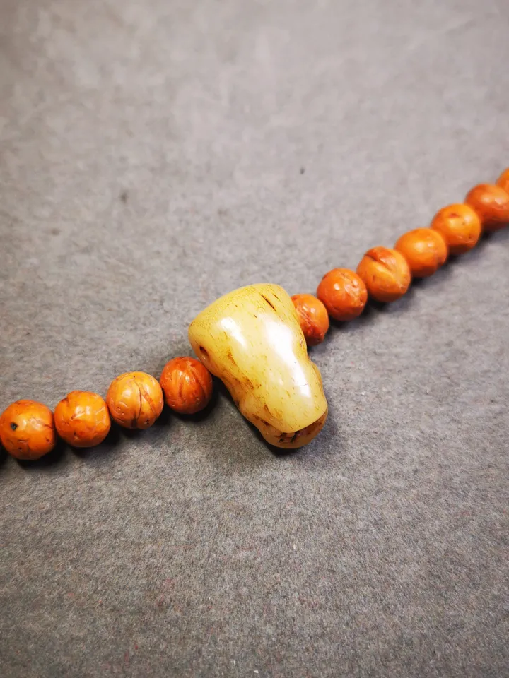Gandhanra Tibetan Yak Bone Carved Dragon Shape Guru Bead,T-drilled 3-Hole Prayer Bead,Mala Bead,Connector Bead for Buddhist Bead Accessories