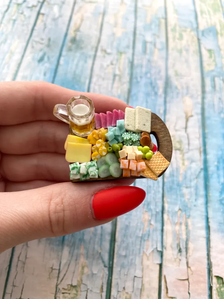 Magnet Miniature St Patrick Day Board with Polymer clay Souvenir