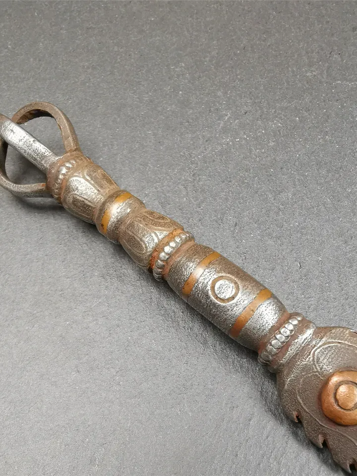 Gandhanra Tibetan Buddhism Ritual Implement,Fire Vajra Sword of Wisdom Buddha Manjushri,Made of Cold Iron inlaid Copper,7.5" Length