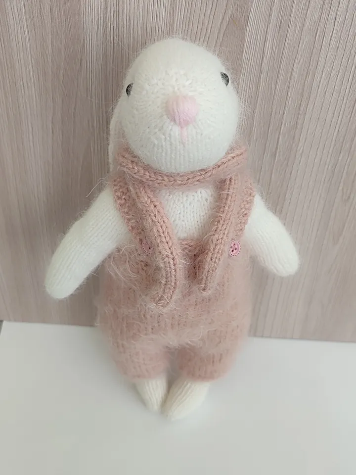 Bunny soft toy