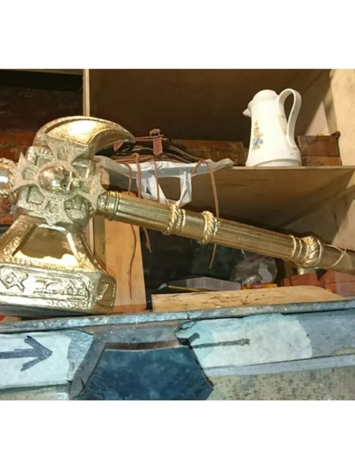 Warhammer Fantasie Battle GOLDEN WAR HAMMER larp from full set of Sigmar wfb aos