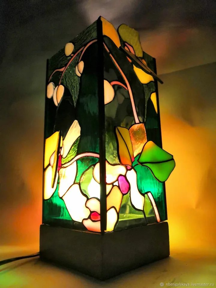 Tiffany Style Orchid Lamp, Stained Glass Orchid Table Lamp, Handmade Floral Glass Lamp, Decorative Tiffany Orchid Light, Art Glass Lamp with Orchids