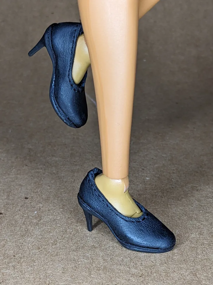 Handmade heels black leather shoes for 16-inch Fashion Royalty dolls (FR16)