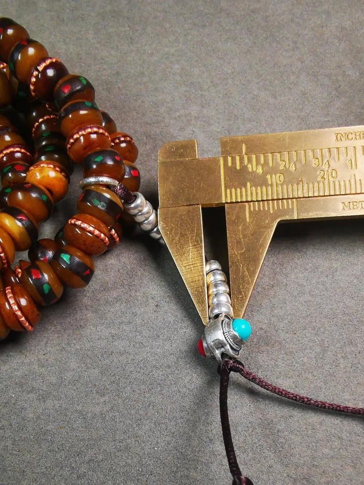 Gandhanra Handmade Antique Yak Bone Beads Mala,108 Prayer Beads Necklace with Bead Counters,for Meditation and Prayer