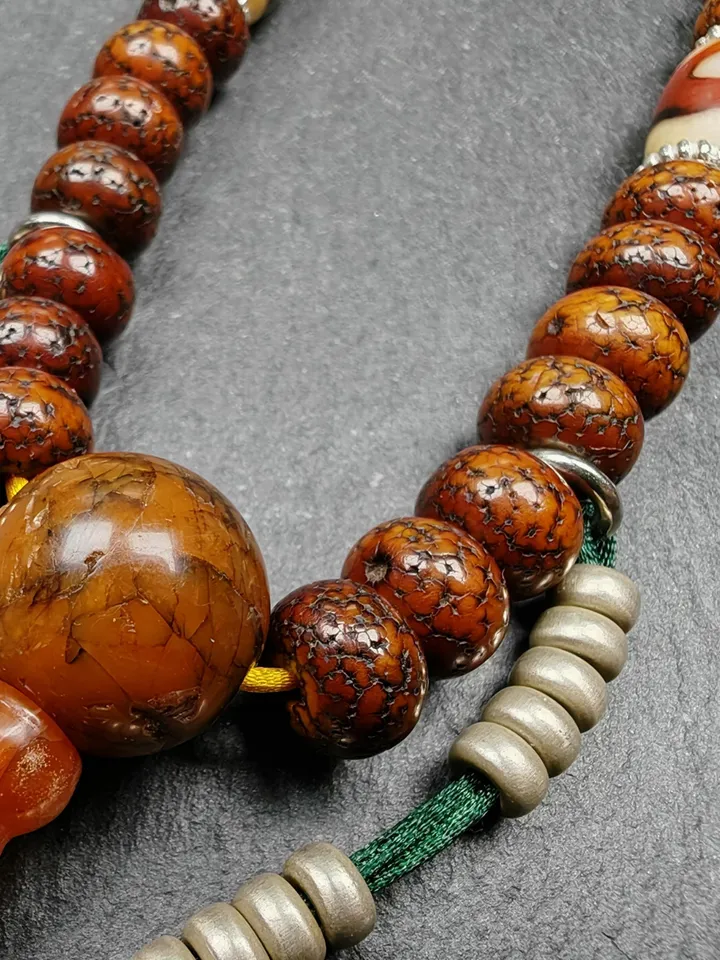 Gandhanra Authentic Tibetan Handhold Wrist Mala - 10mm Old Lotus Seed Beads Bracelet - Best Portable Buddhist Prayer Beads for Meditation