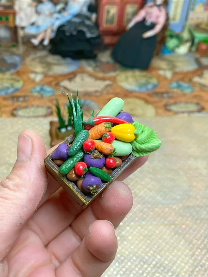 Garden accessories for dollhouse. Onions in a tray. Vegetables in a box. Dollhouse miniature.