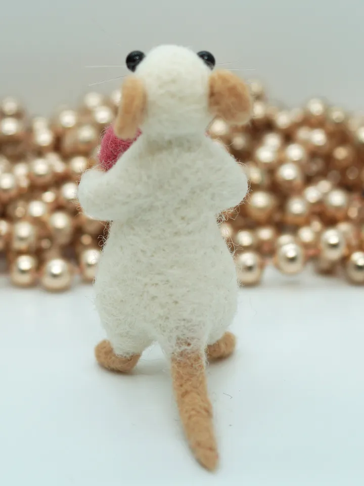 Jerry the mouse, miniature needle felted mouse with a heart, made to order