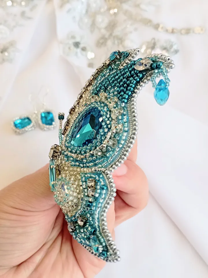 Handmade crystal aquamarine butterfly brooch earrings set for women, butterfly pin, gift for her, aquamarine jewelry set