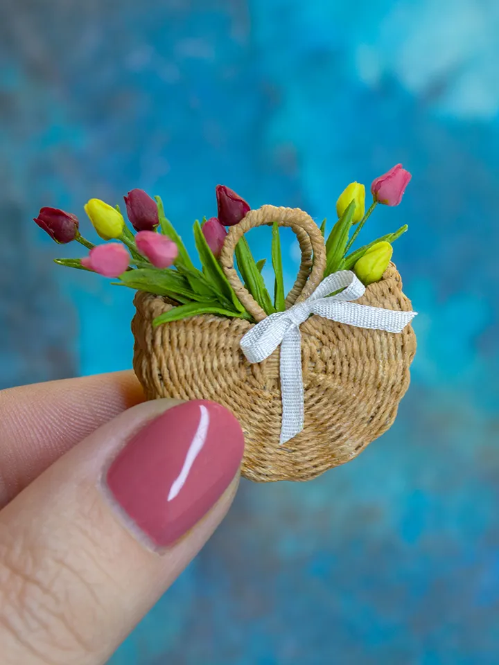 TUTORIAL Miniature wicker flower basket