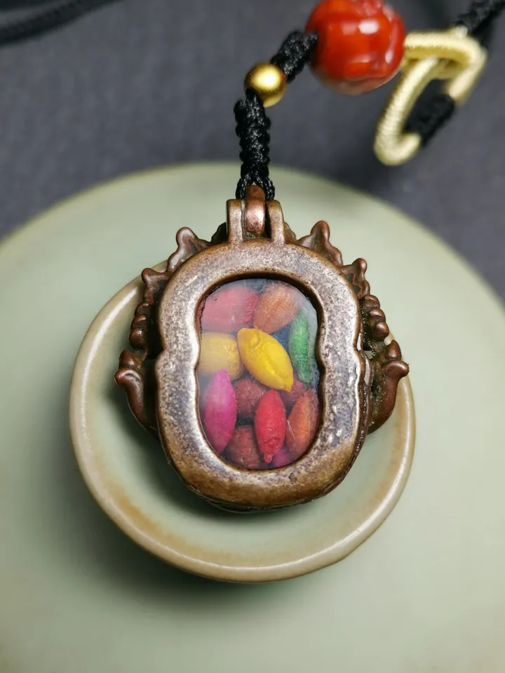 Gandhanra Antique Tibetan Gau Box Amulet,Unique Citipati Skull Ghau Shrine,Mini Tibetan Buddhist Altar Necklace with Colorful Offerings