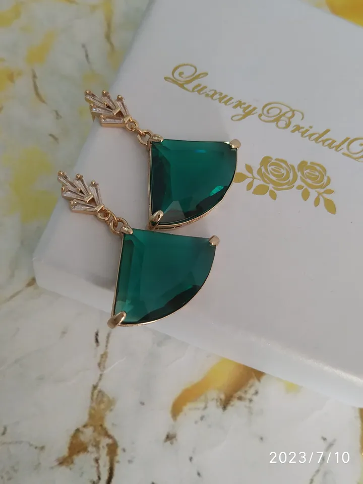 Art Deco Earrings, Statement Earrings, Gold Emerald Green Earrings, Fan Earrings, Statement Earrings, Boho Bridal Earrings, Bridal Jewelry